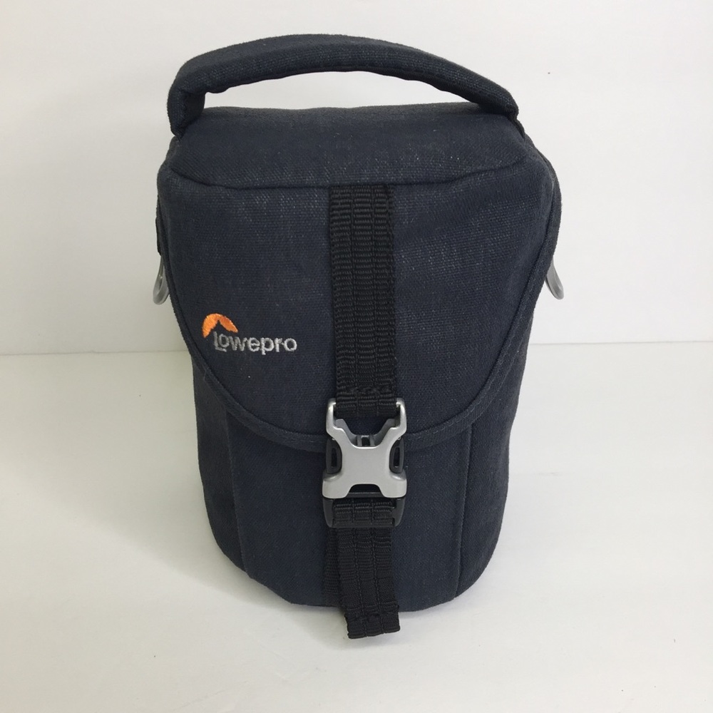 LowePro small camera case bag